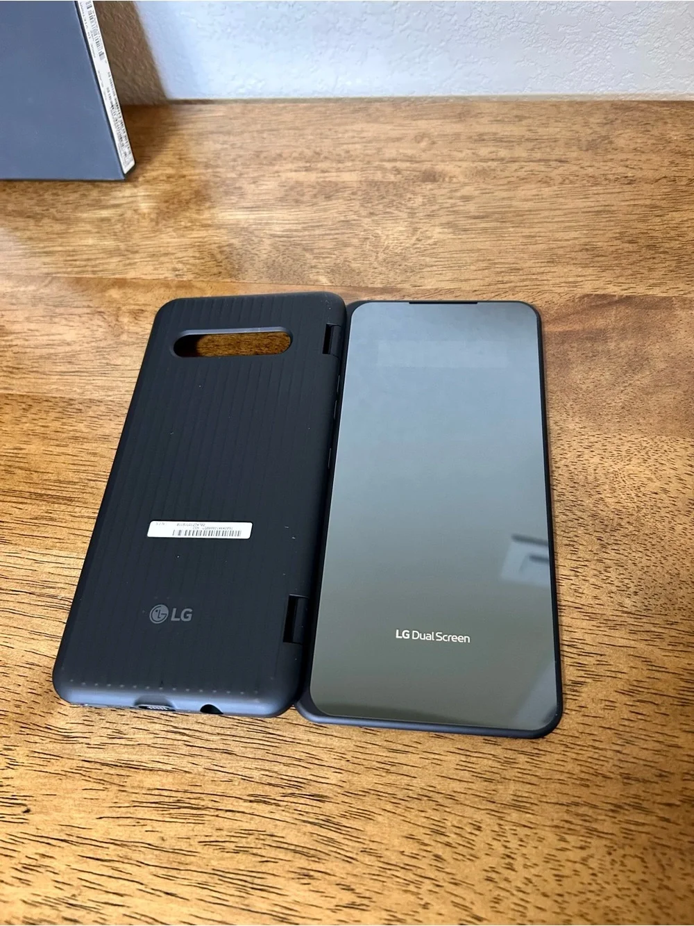 *Open box* LG Dual Screen Case for LG V60 ThinQ 5G Phone - Black WITH MAGNETIC D